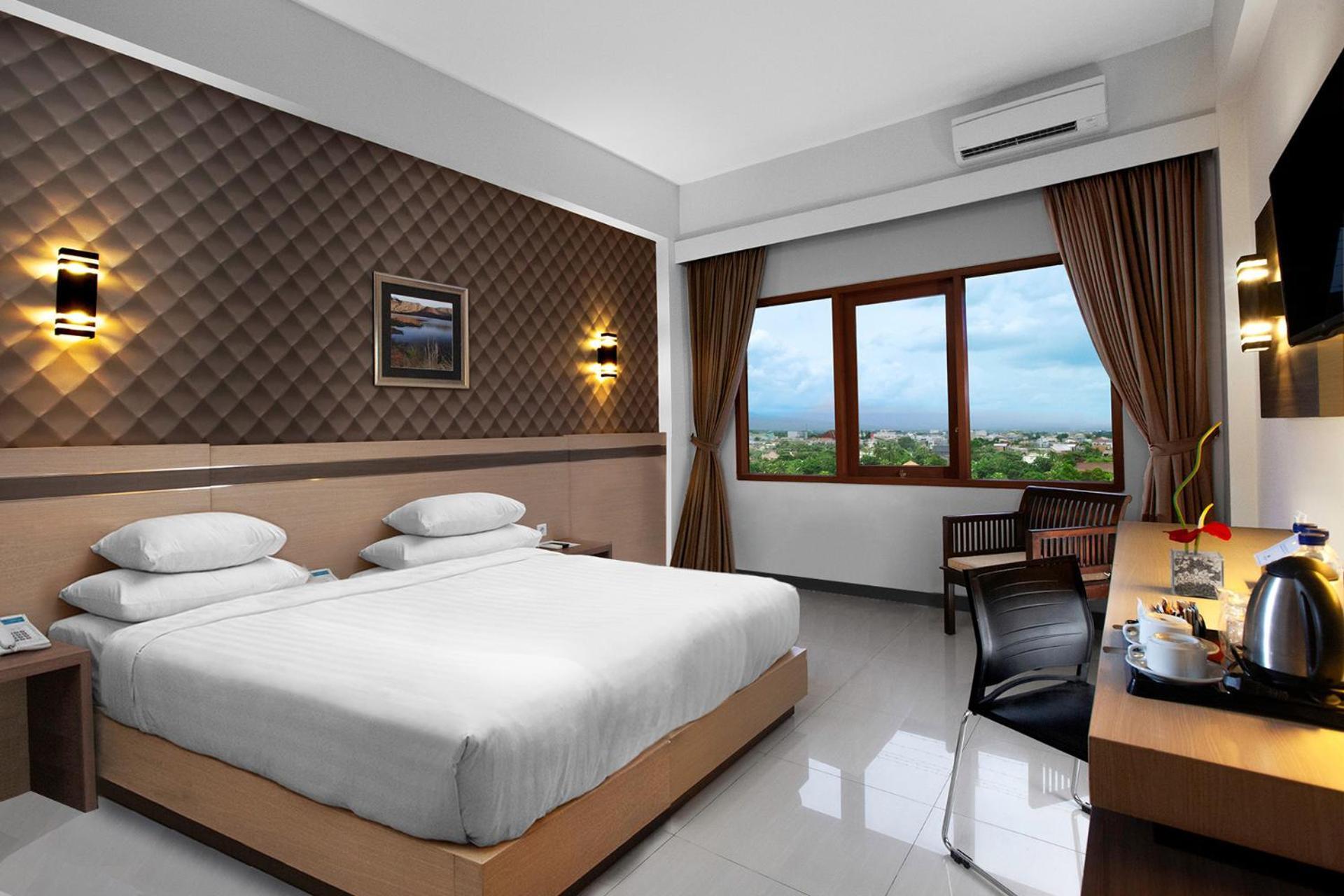 Lombok Raya Hotel Матарам Экстерьер фото